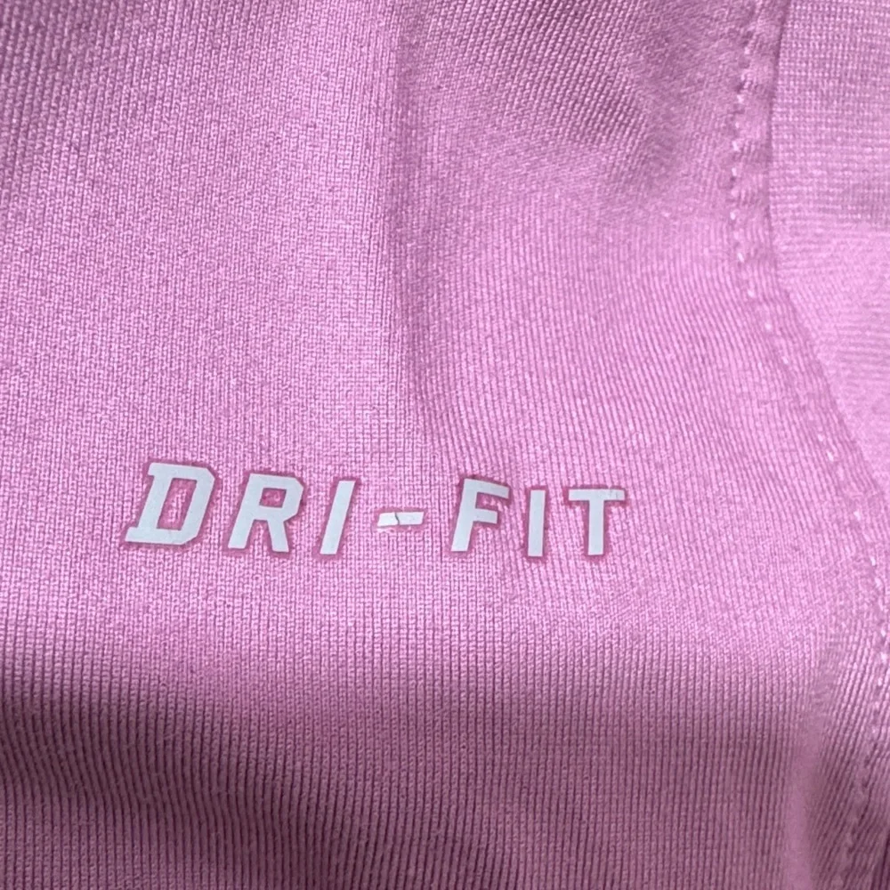Nike Dri-FIT Lavender Quarter Zip Pullover Athletic Running Top Medium